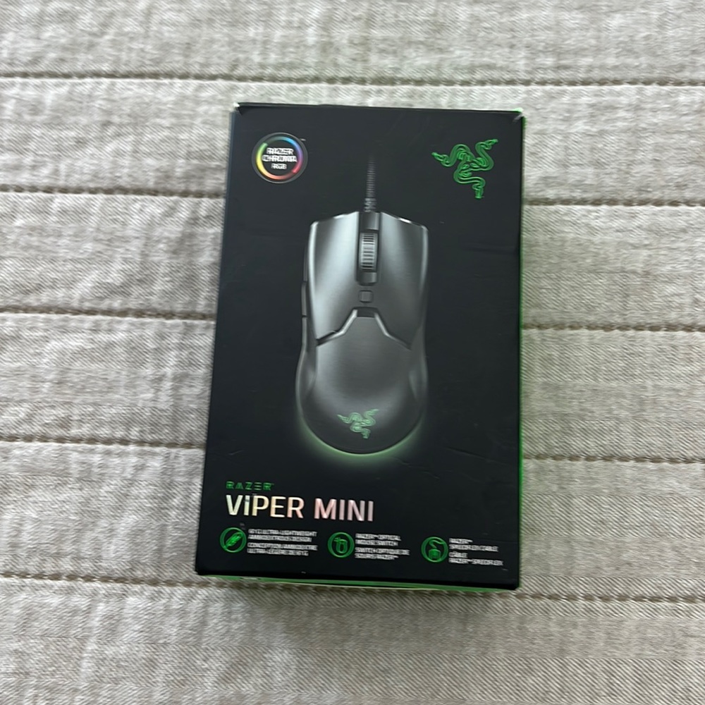Razed viper mini mouse